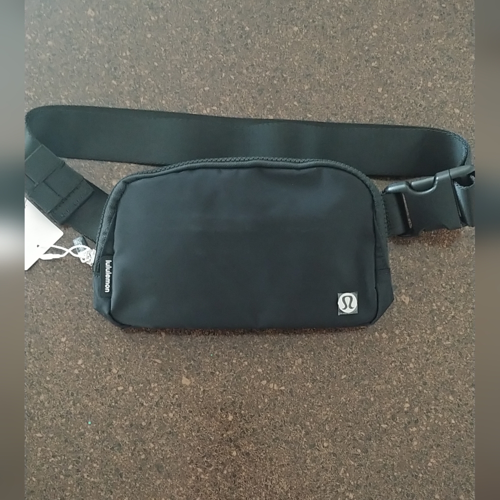 Lululemon Black Bag